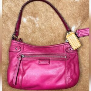 Coach Hot Pink Y2K Vintage Leather Shoulder Bag